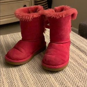 UGG fuchsia kids boots size 11